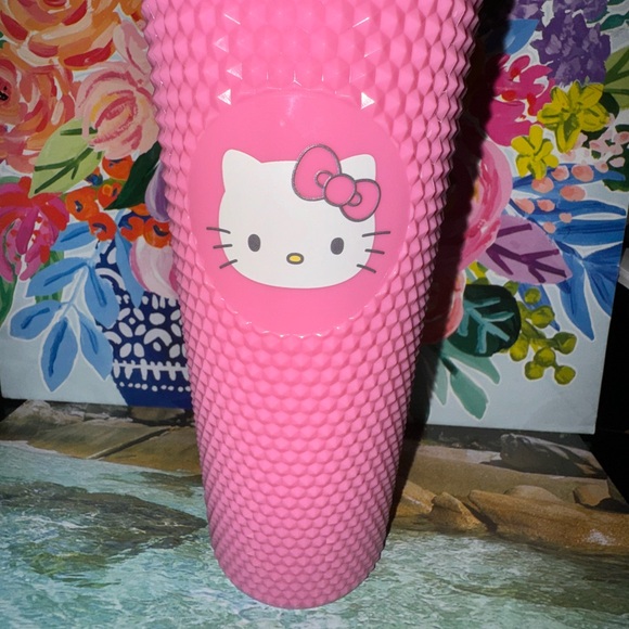 NEW TikTok Viral Hello Kitty Pink Cup Studded Tumbler with Straw & Lid 9” Large - Picture 2 of 5